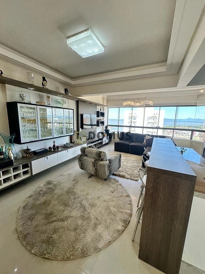 Apartamento 3 Quartos