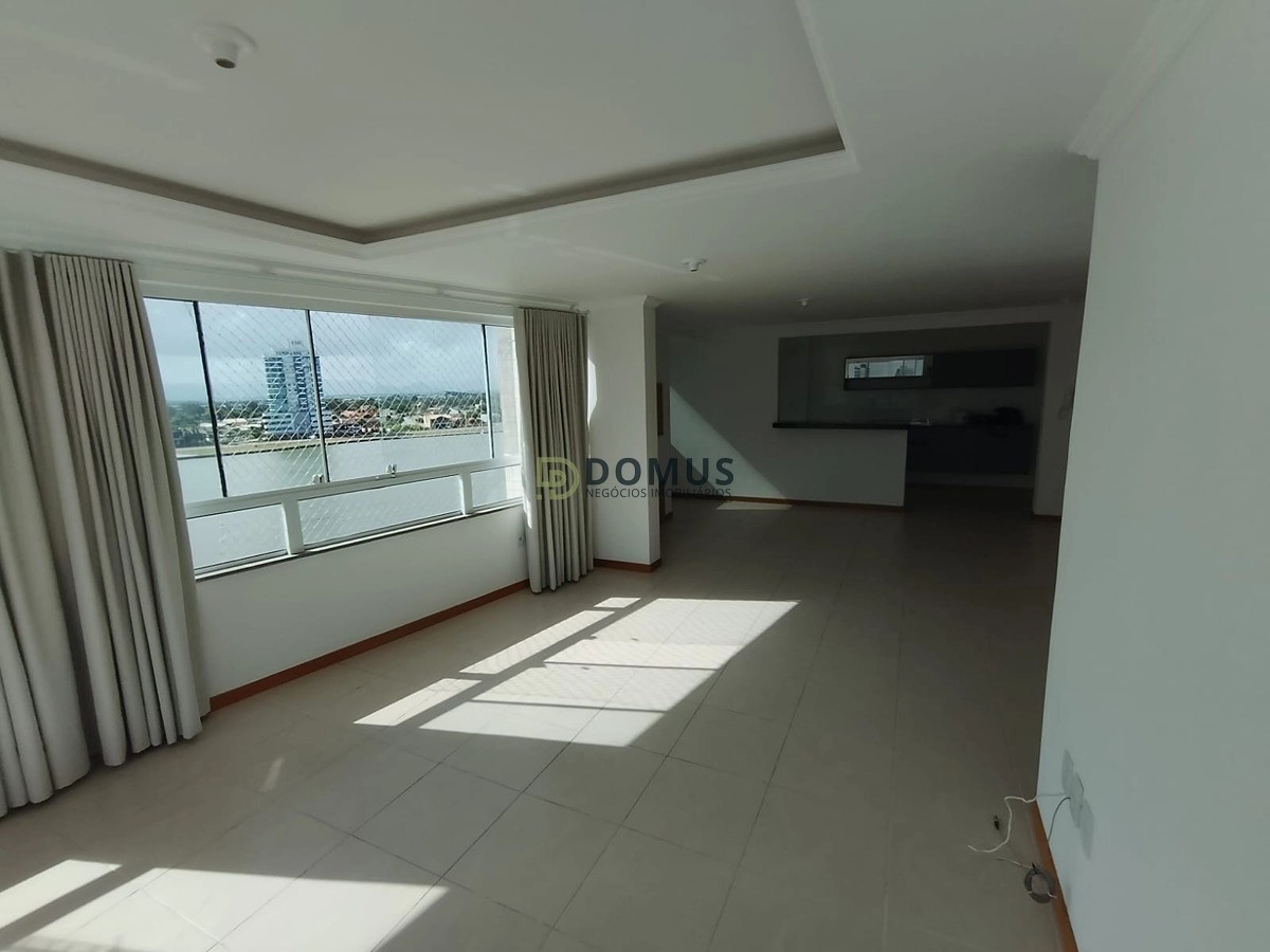 Apartamento 3 Quartos
